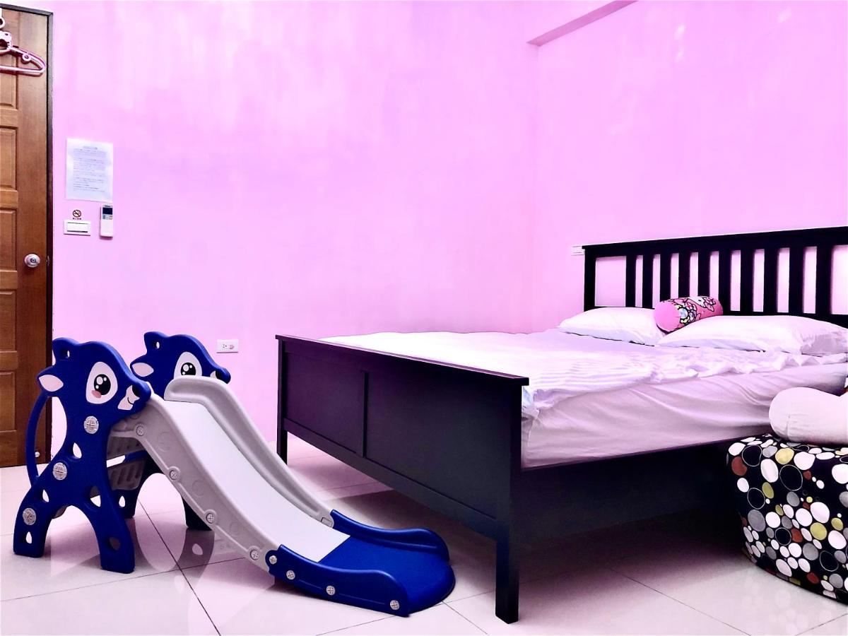 Momo民宿 溜滑梯 Apartment Dongshan  Bagian luar foto