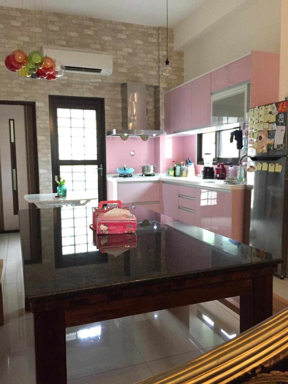 Momo民宿 溜滑梯 Apartment Dongshan  Bagian luar foto
